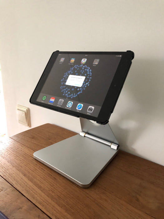 Desk, cabinet and wall mount for the iPad Mini