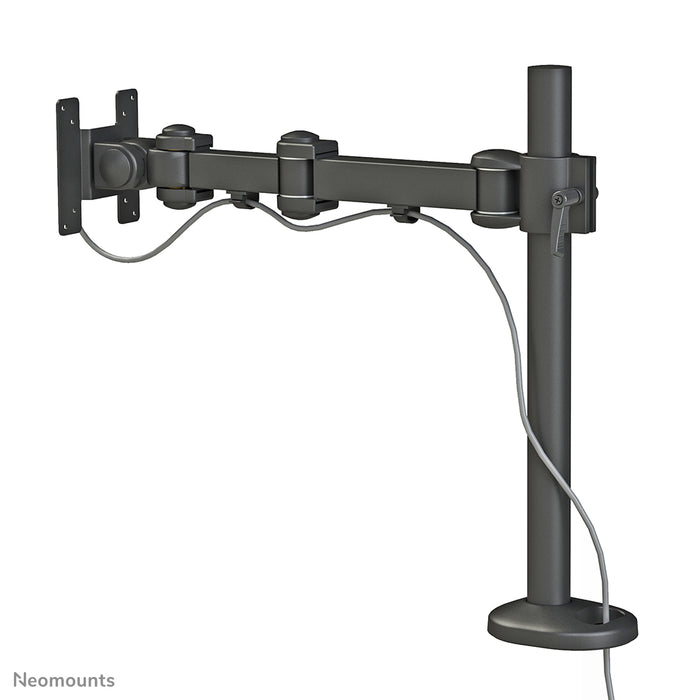 FPMA-D960G is a desk support with 3 pivot points for flat screens up to 30 inches (76 cm).