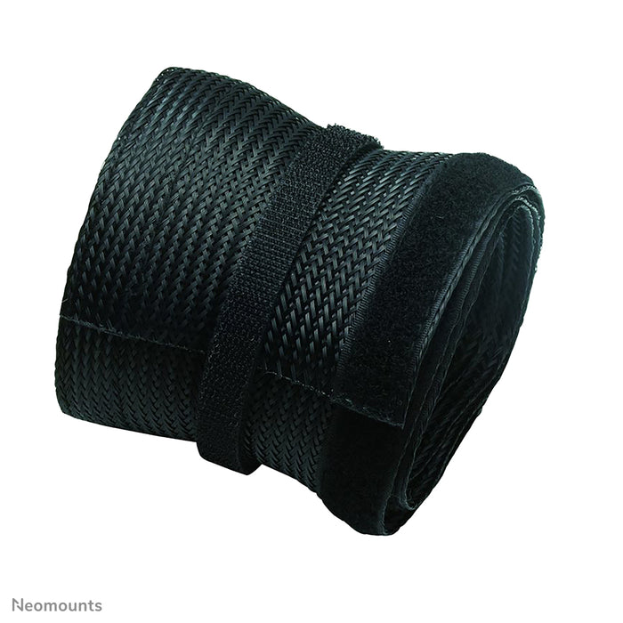 NS-CS200BLACK is a 2 meter cable sock.