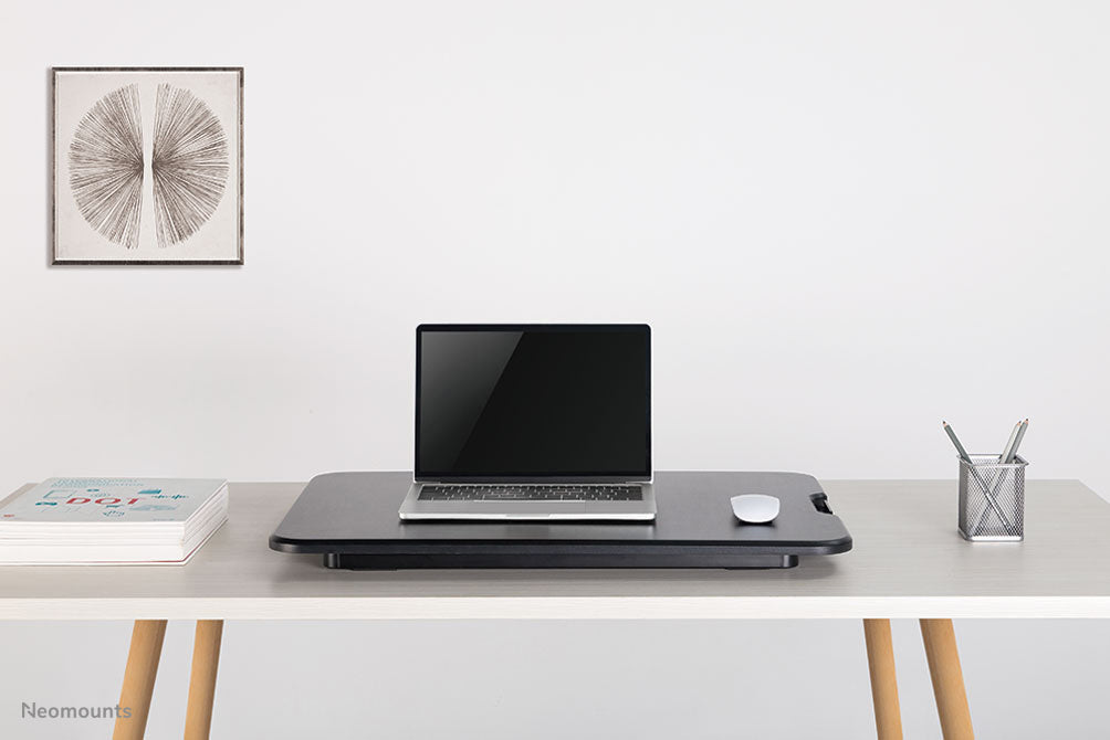 ultra flat sit-stand workstation - Black