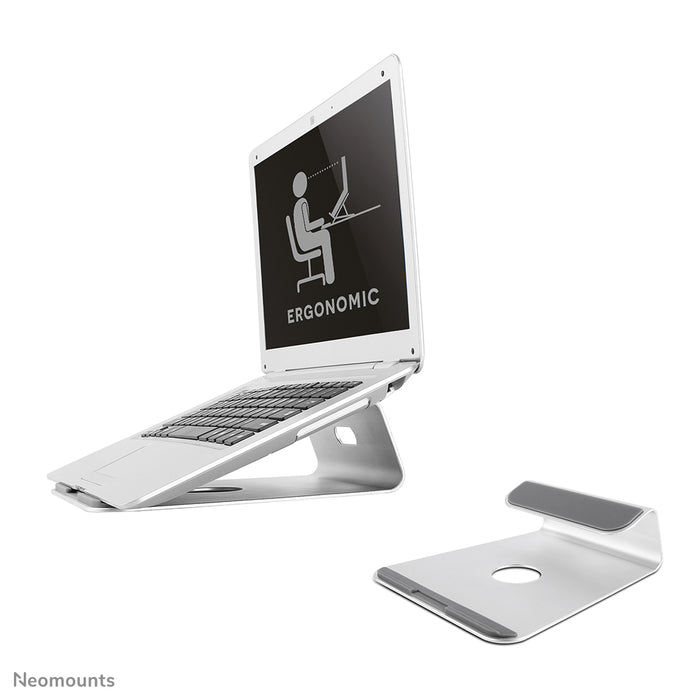 NSLS025 is a universal desk support for a notebook or tablet.